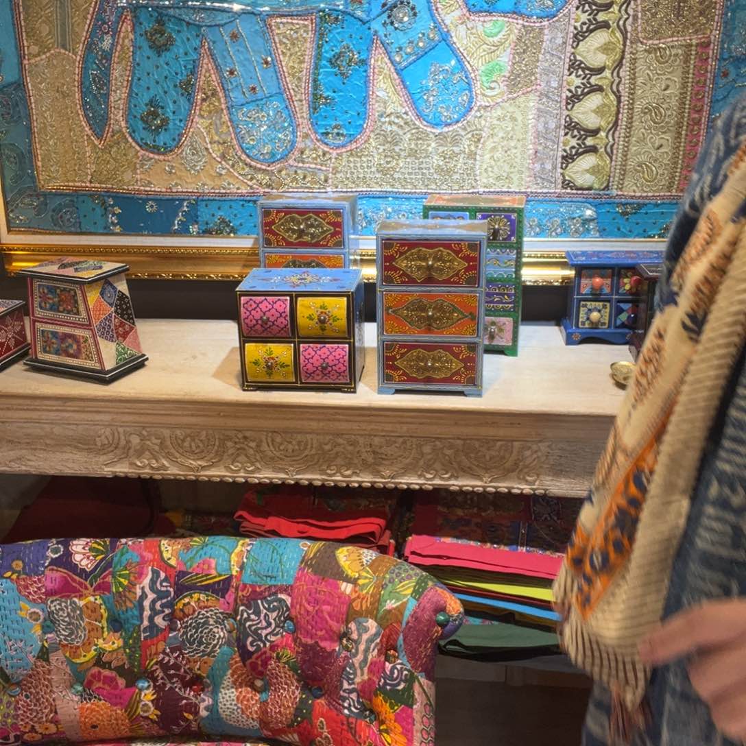 乳胶果木实木首饰盒，大家小两个