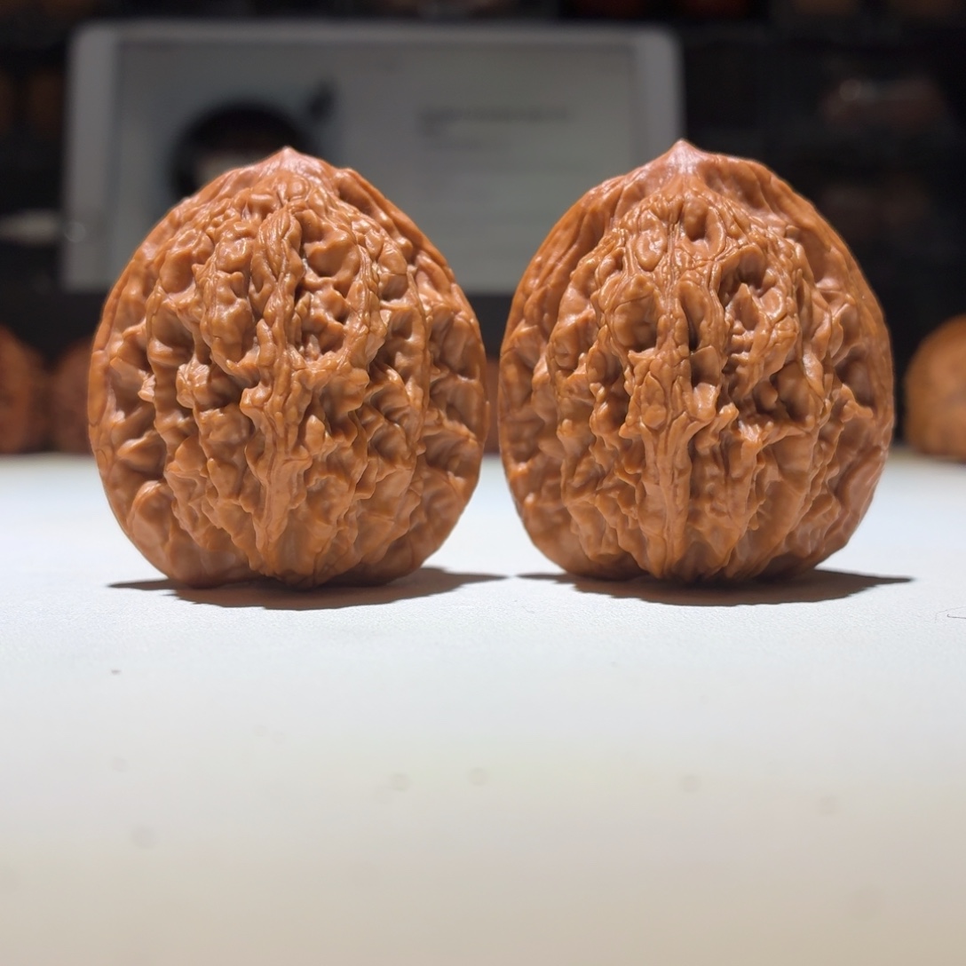 文玩核桃把件虎头40