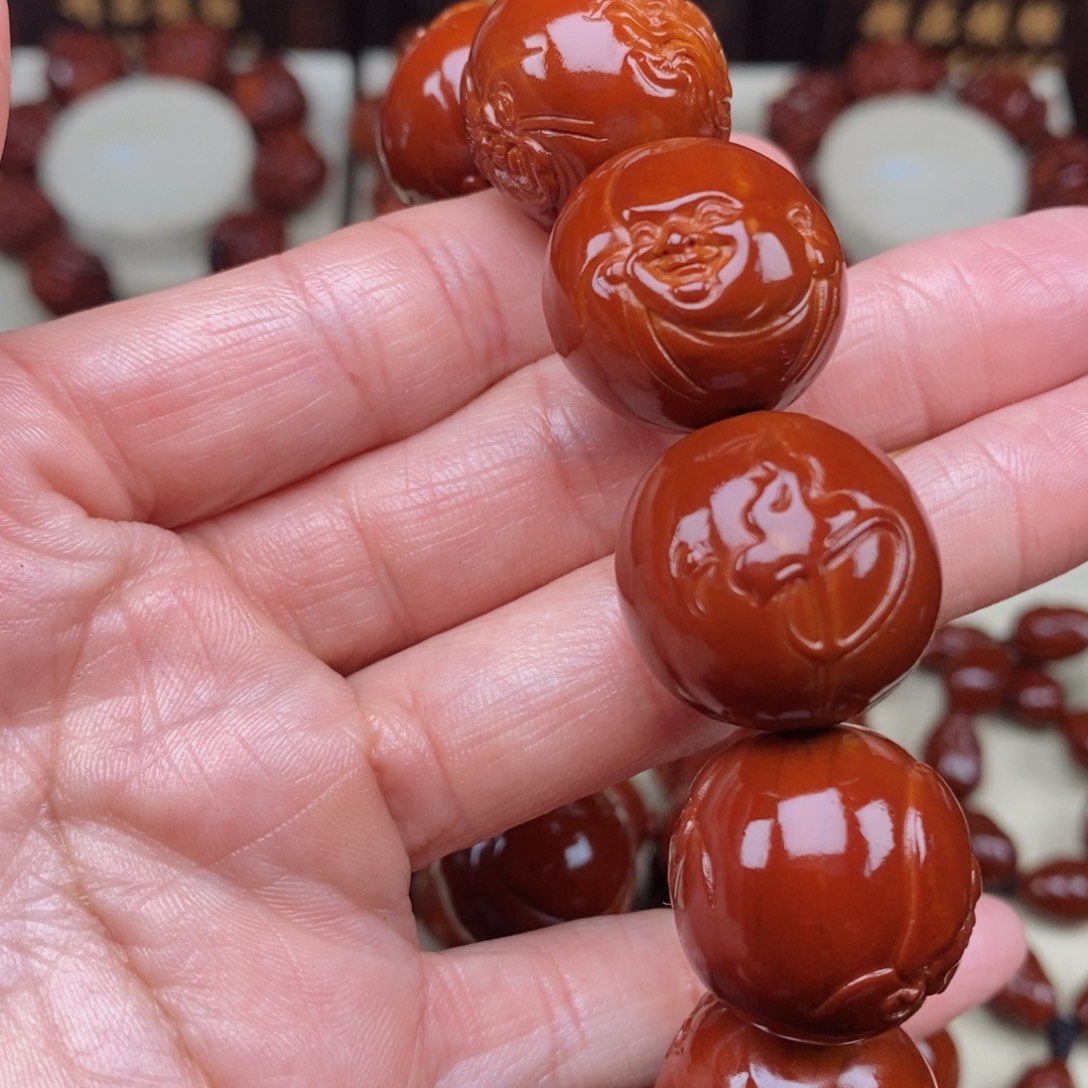 橄榄核吊坠逍*王十八罗汉