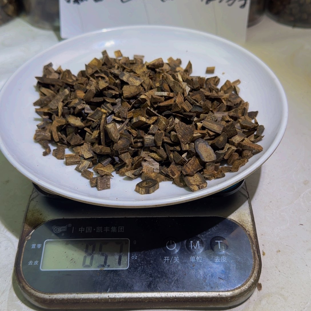 沉香沉香碎屑陆河碎料85克！！n