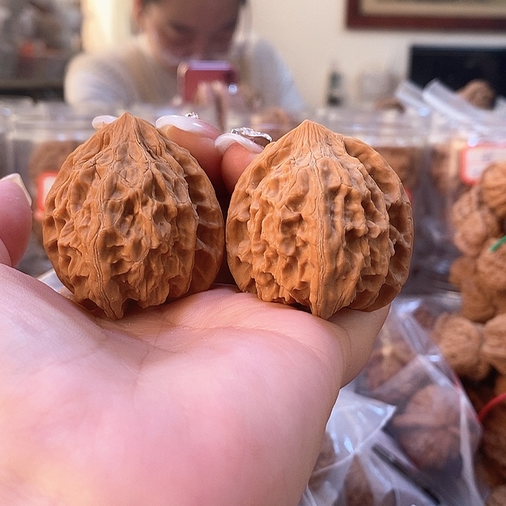 文玩核桃吊坠40➕朱雀修尖了