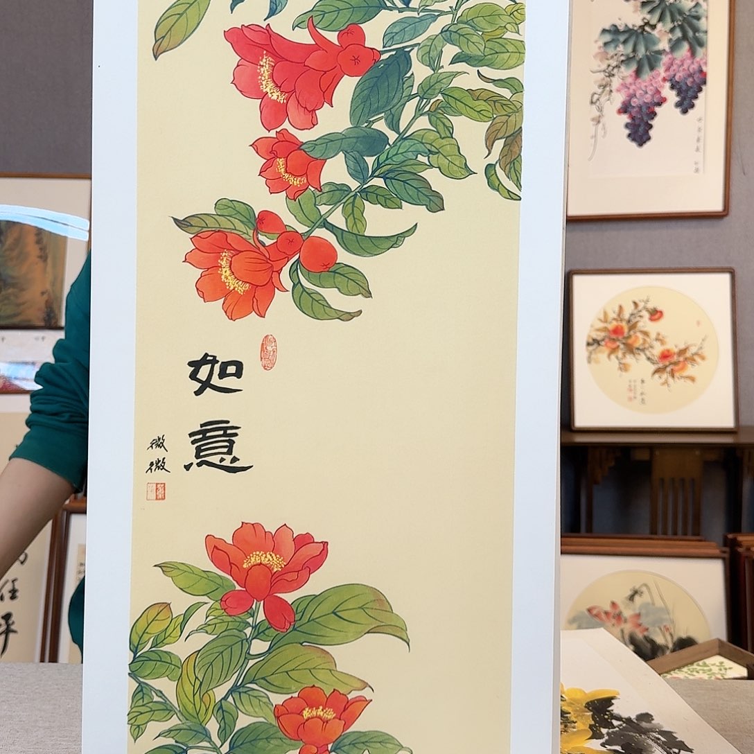 国画纯手绘，纯手写带框尺寸：36×69厘米