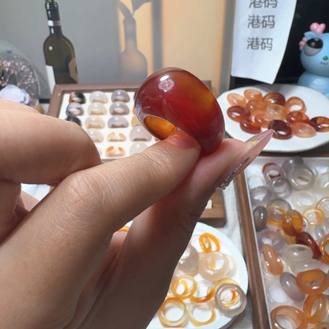 未镶嵌戒指玛瑙/玉髓616港18微瑕福利不退换