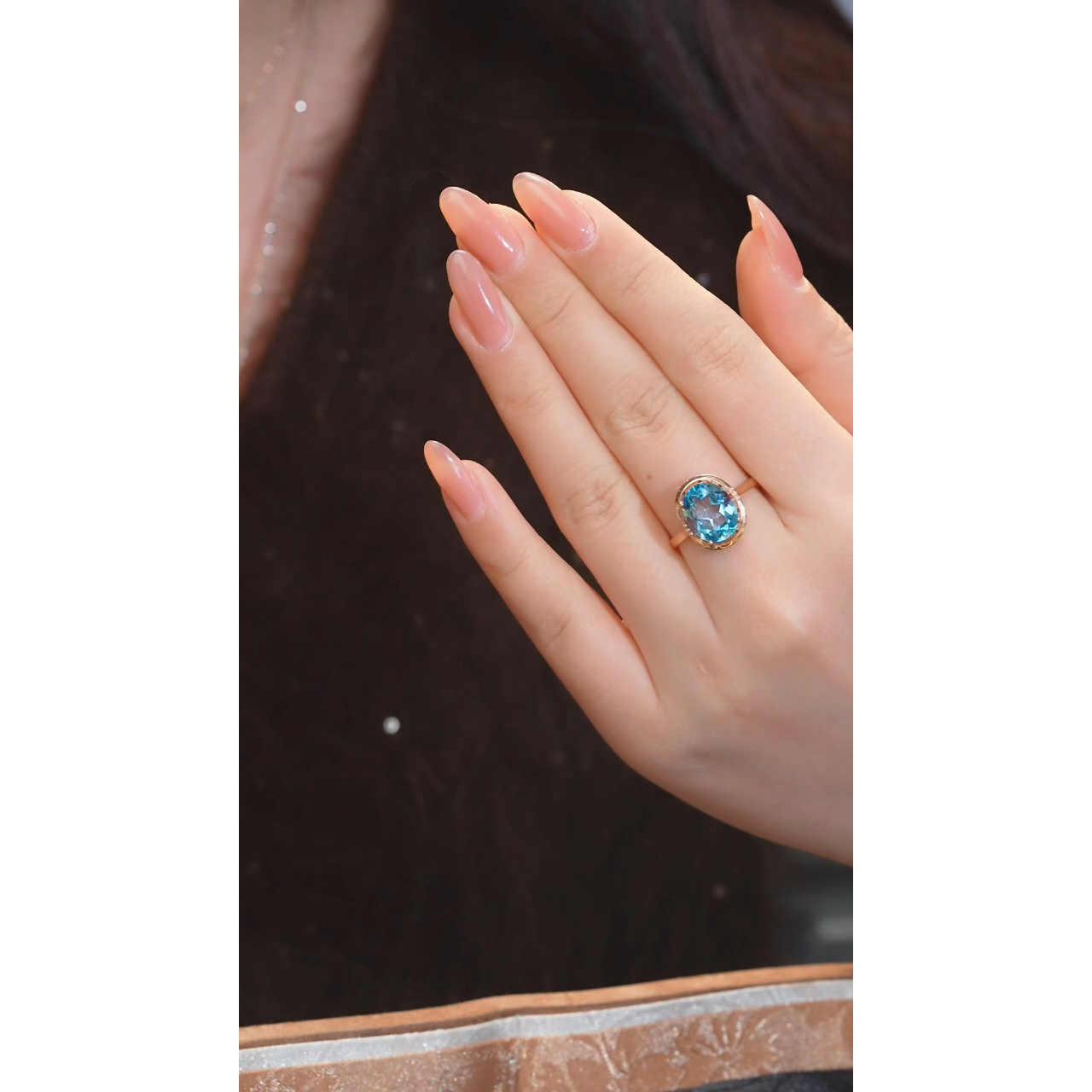 托帕石戒指18K金镶嵌（6.5ct）@@Q8379