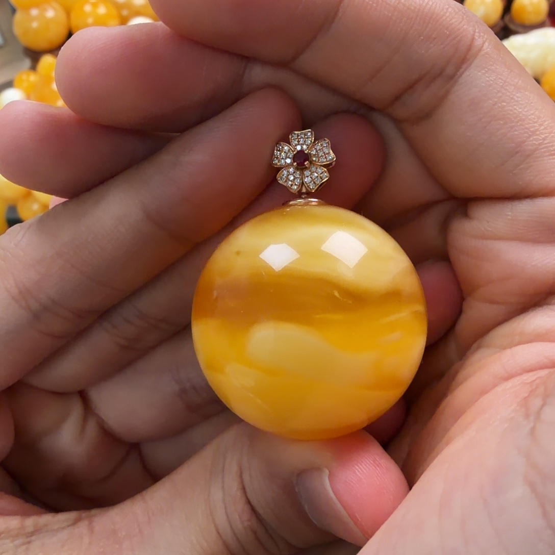 琥珀未镶嵌珠宝奇石332mm