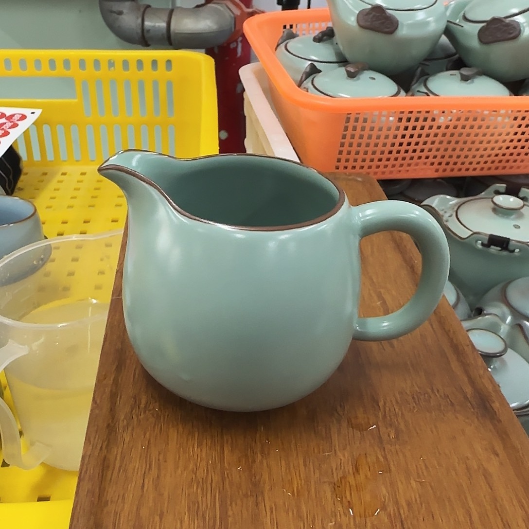 瓷片开播浮力，微瑕白菜价。