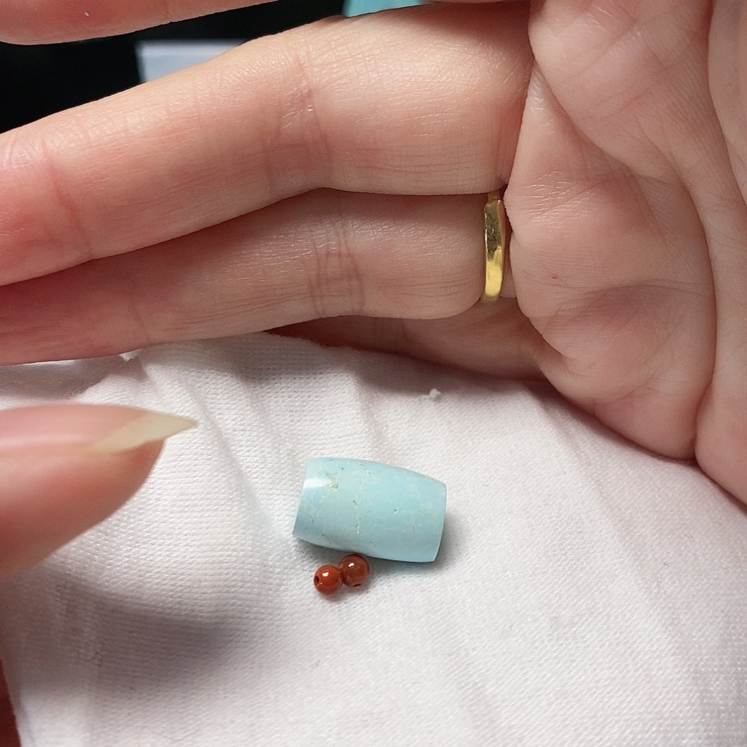 南红玛瑙未镶嵌珠宝奇石