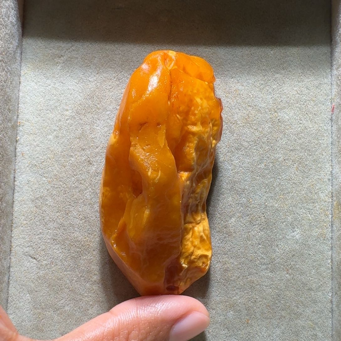 未镶嵌定制琥珀戎*立定制