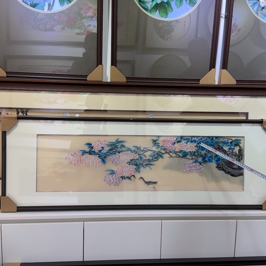 刺绣刺绣工艺精湛