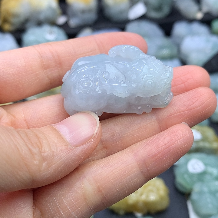 翡翠未镶嵌颈饰天然缅甸A货翡翠貔貅吊坠