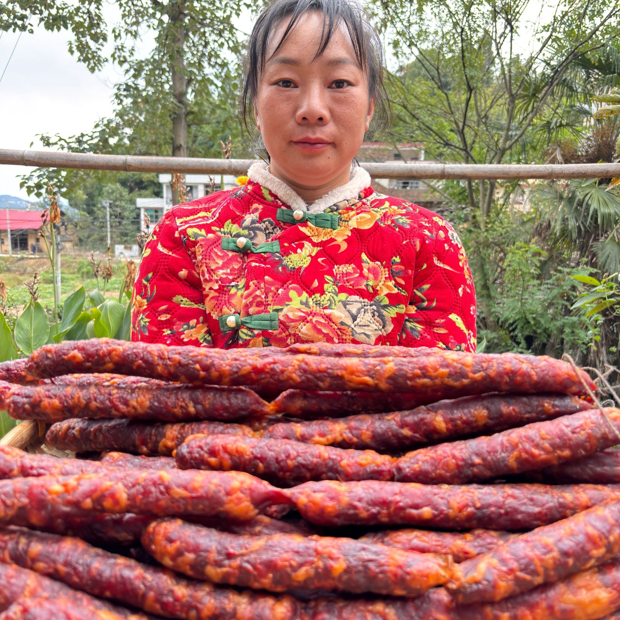 老梦农家自制腊香肠湖南特产正宗柴火烟熏腊肠