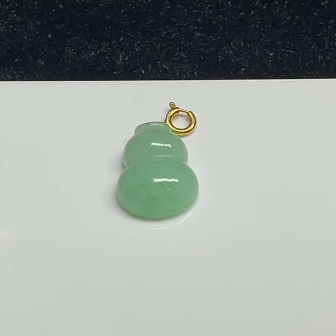 天然缅甸翡翠A货18k金镶嵌万能百满绿葫芦（有裂）尺寸 12.2×9.7×4