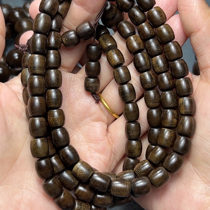 沉香手串小*白棋玉化