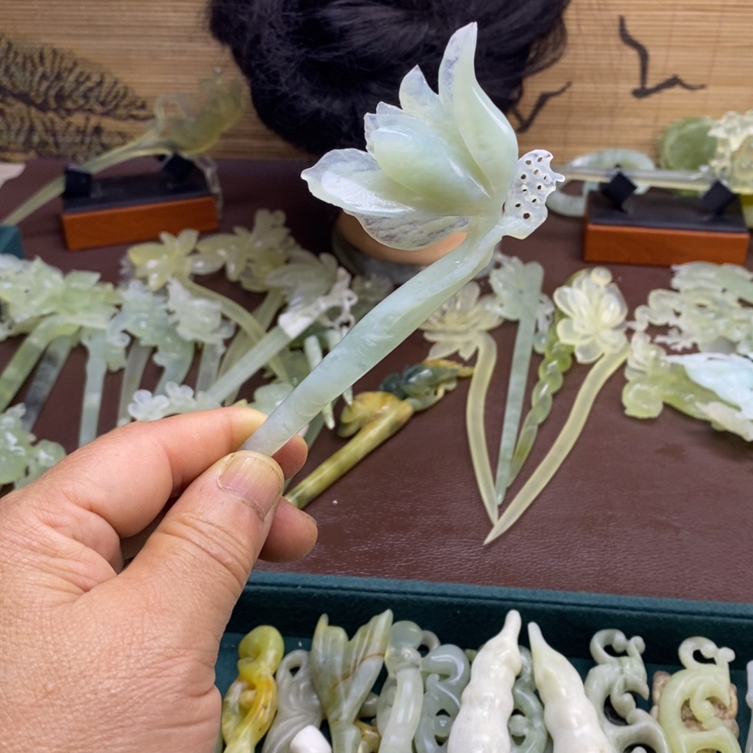 a***娟蛇纹石玉未镶嵌发饰