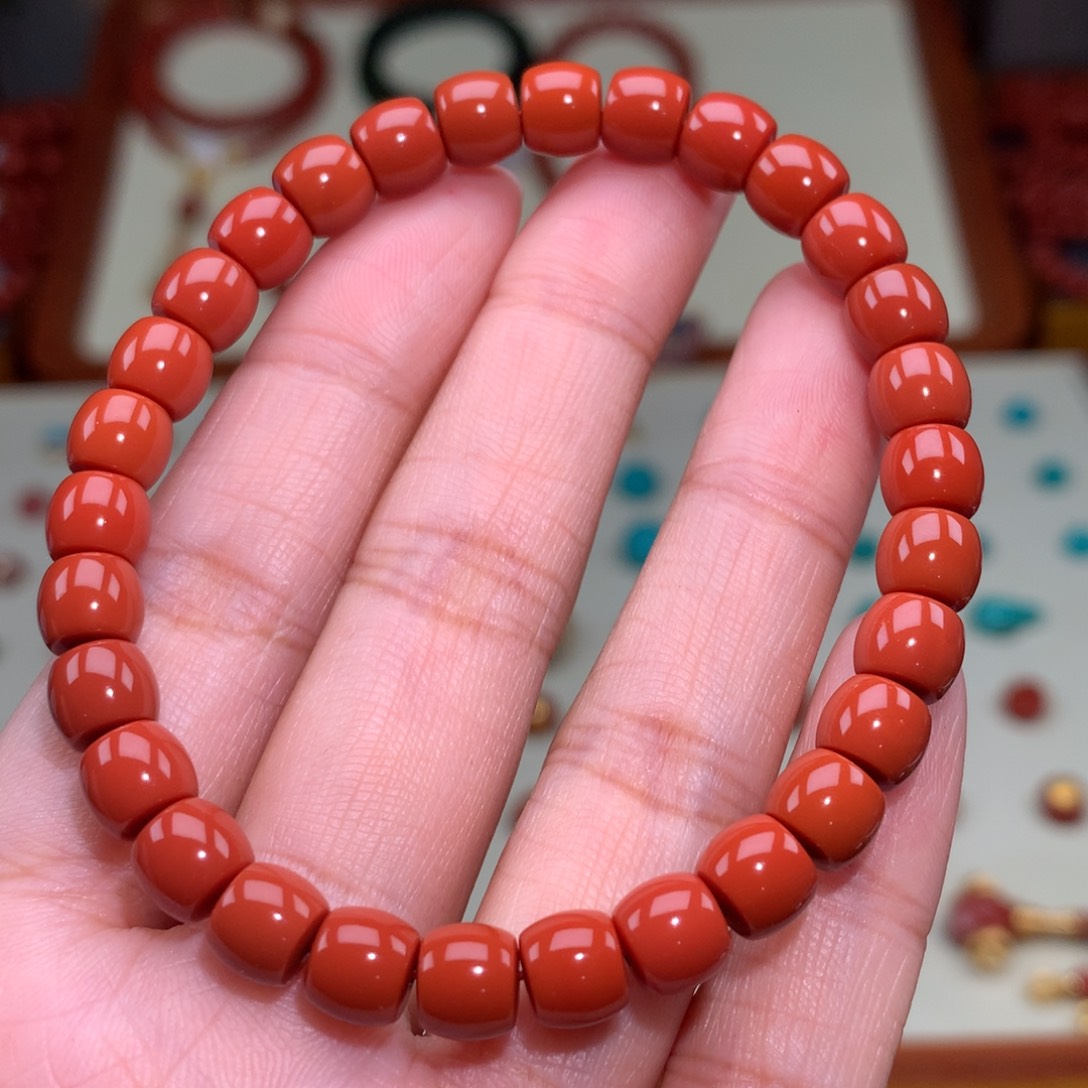 南红玛瑙颈饰未镶嵌