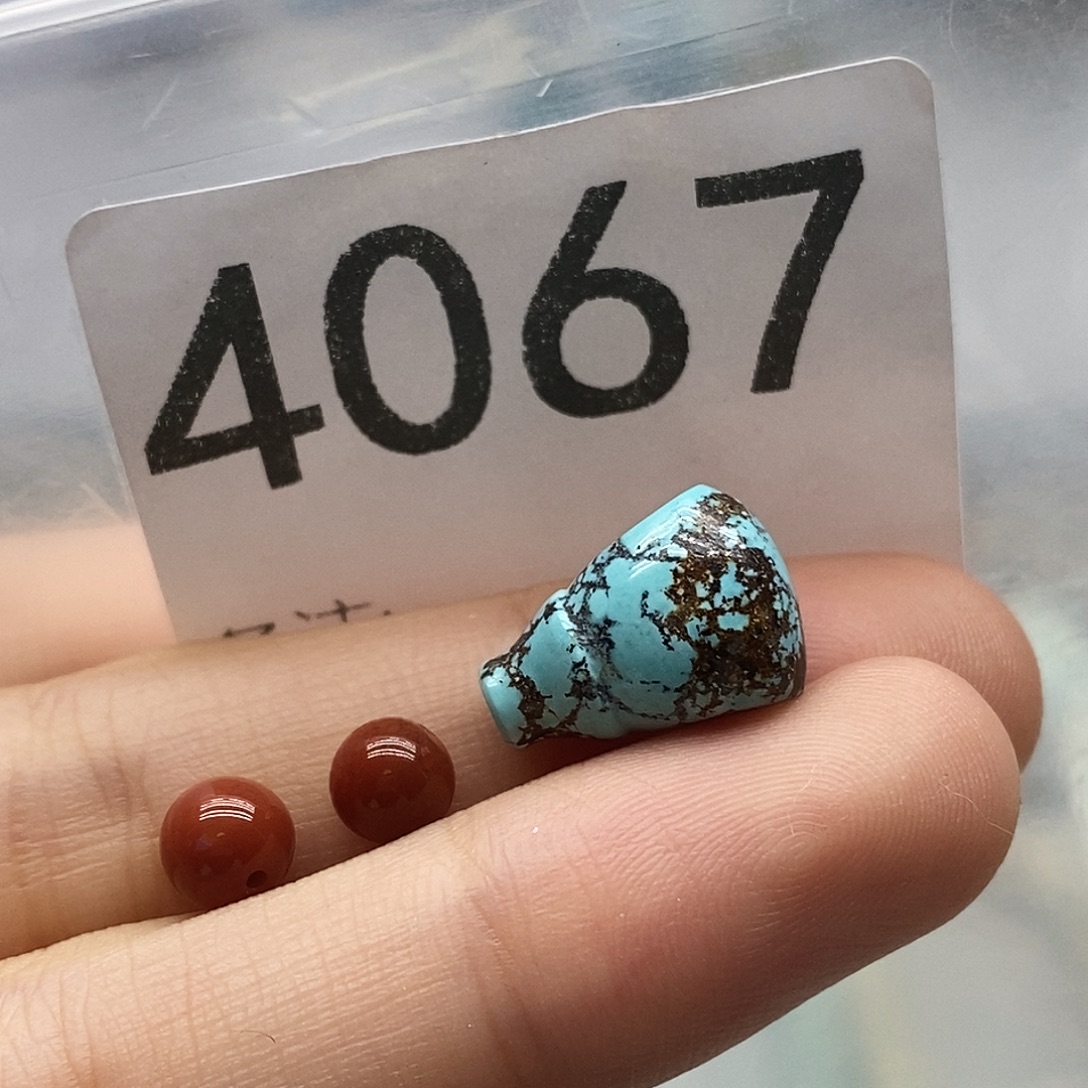 南红玛瑙未镶嵌颈饰