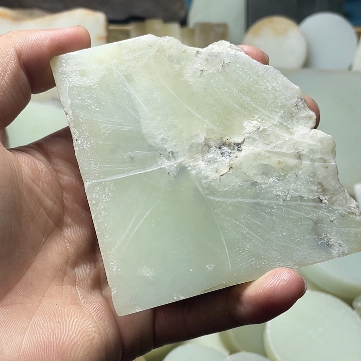 和田玉（糖玉）未镶嵌珠宝半成品