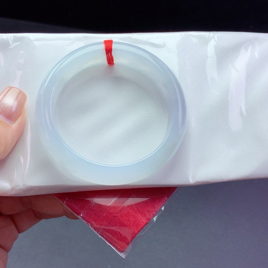 【闪购商品】翡翠未镶嵌手镯a 36989