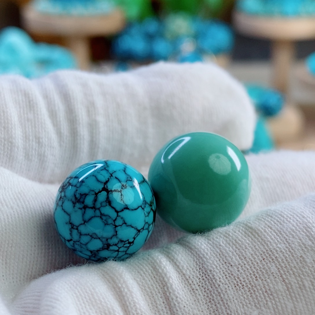 绿松石未镶嵌其他青**雪