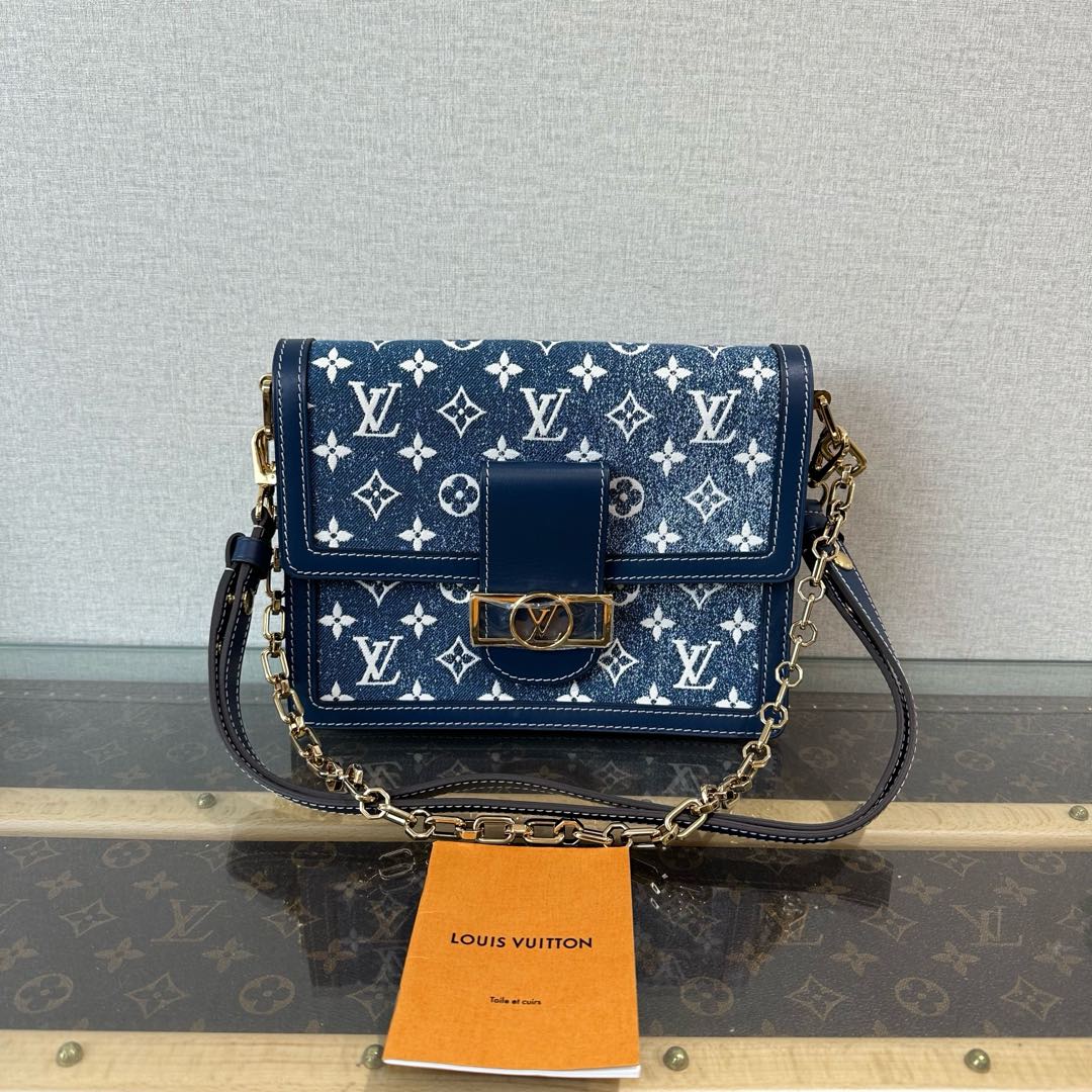 95新 LV 新款牛仔达芙妮中号单肩斜挎链条包 04169