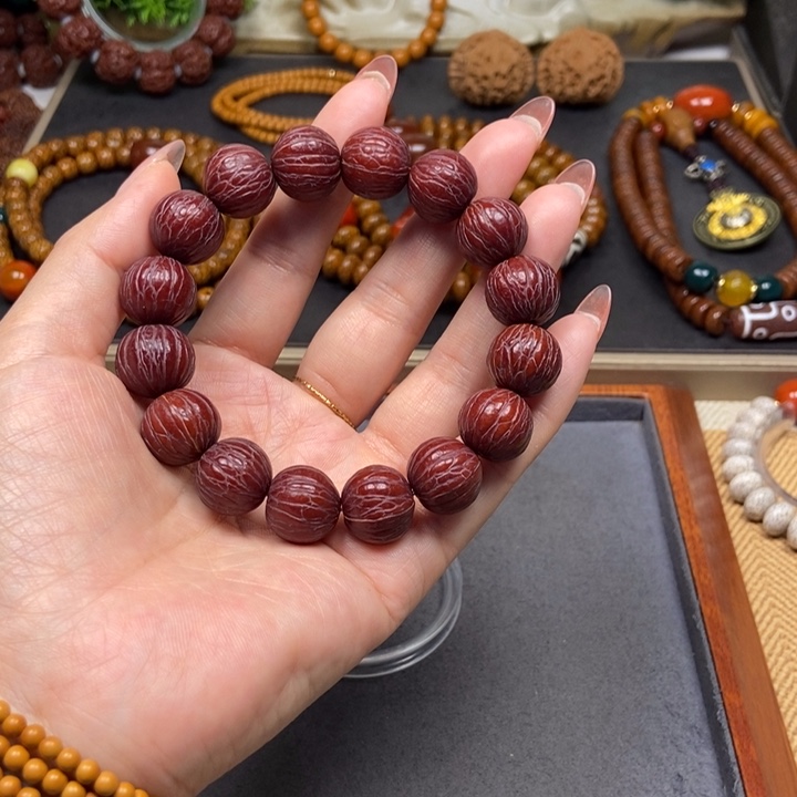 猴头核桃吊坠菩提