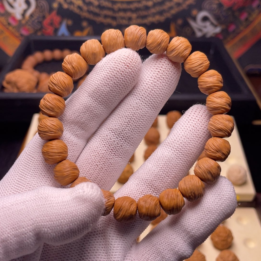 抽***猫手串猴头核桃体验款鬼印10.4左右