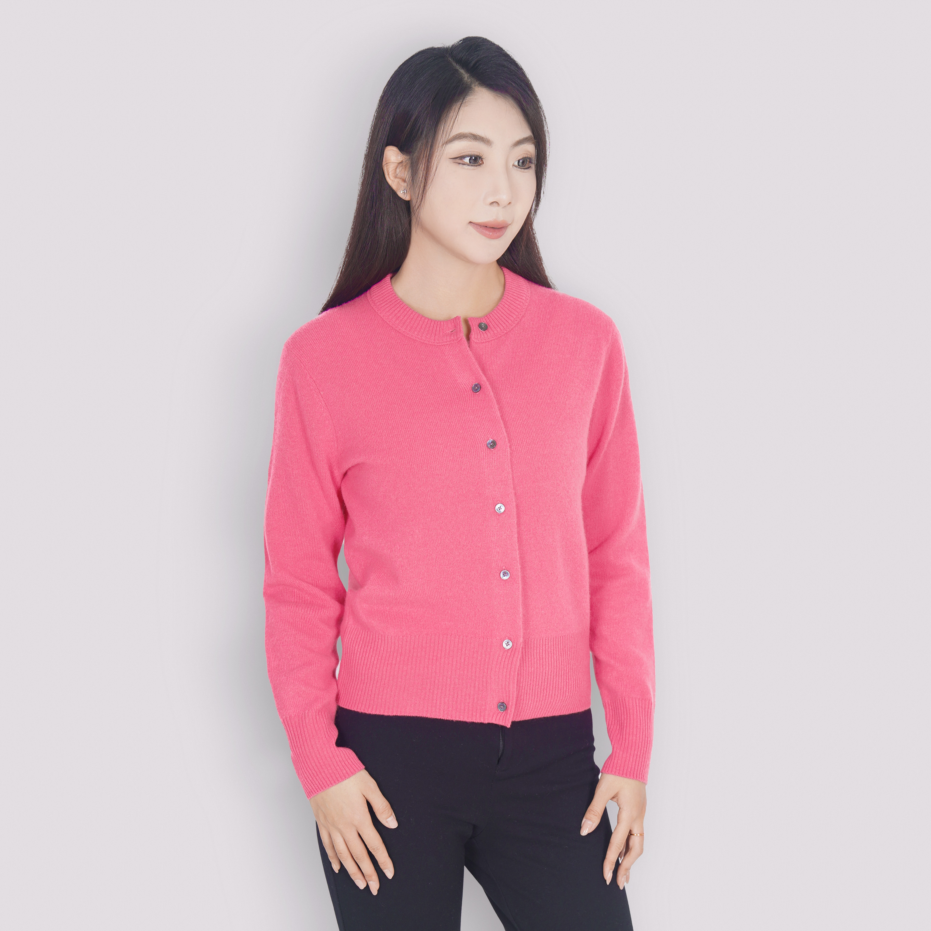 TALMUS/塔拉牧丝圆领纯色保暖女长袖羊绒针织衫秋冬短款秋季