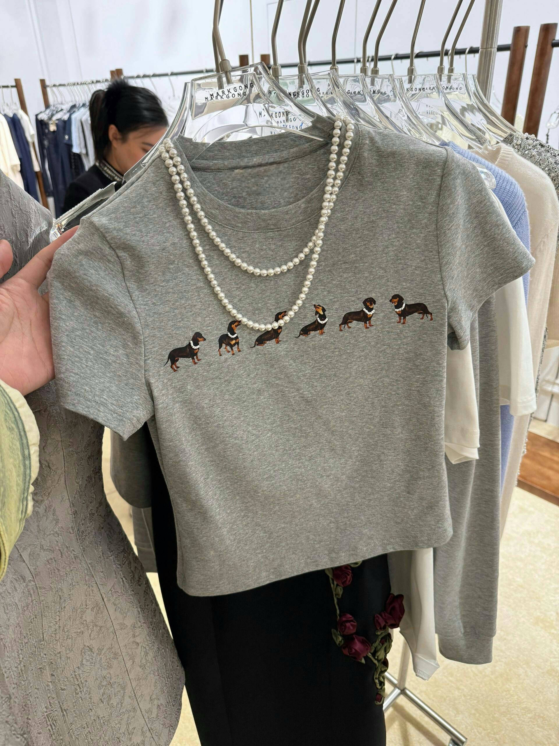 特清！Jennie同款狗狗印花弹力短袖T恤女百搭修身短款上衣