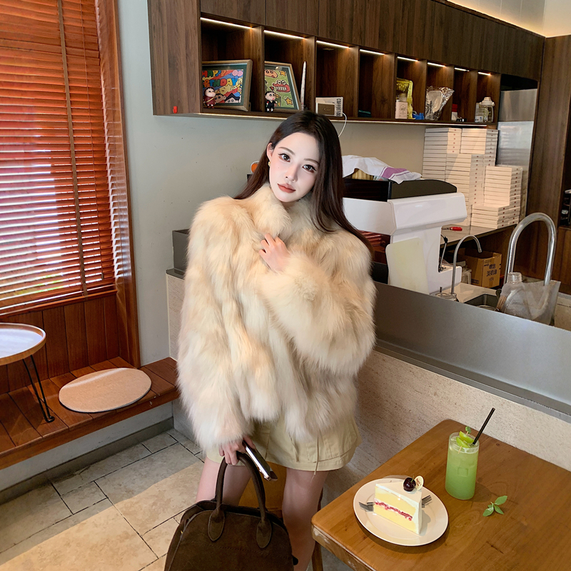 BOBO淡奶可可SAGAfurs银狐狸毛皮草外套女2025新款毛毛大衣立领