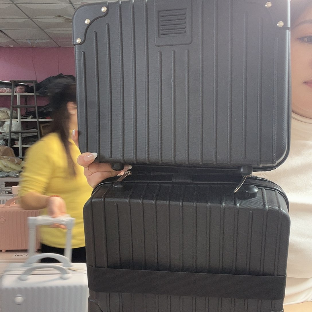 黑色黑啊嘿给你ffgg