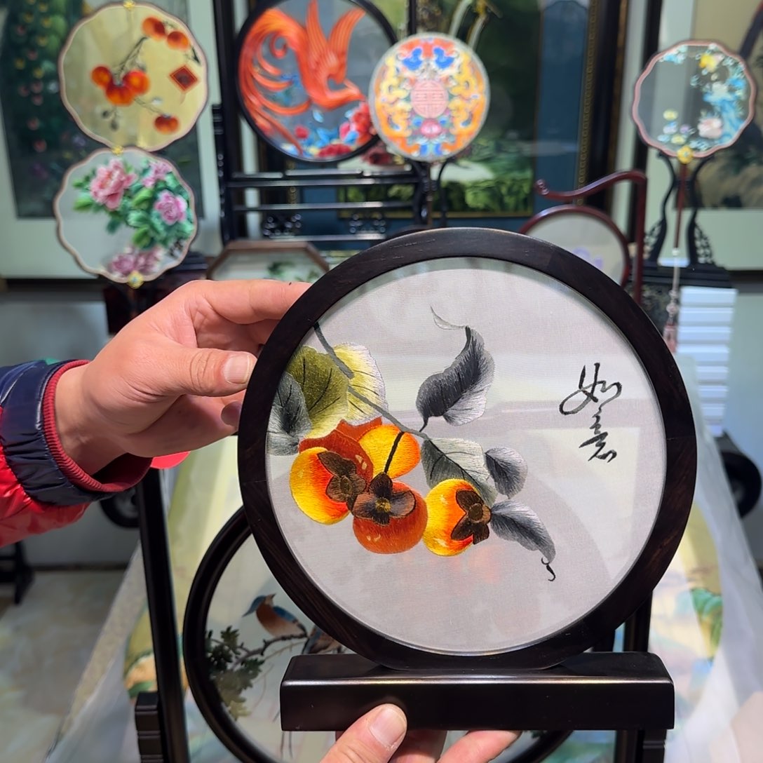 刺绣刺绣工艺精湛