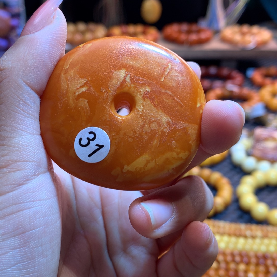 琥珀未镶嵌吊坠(不含链)蜜蜡