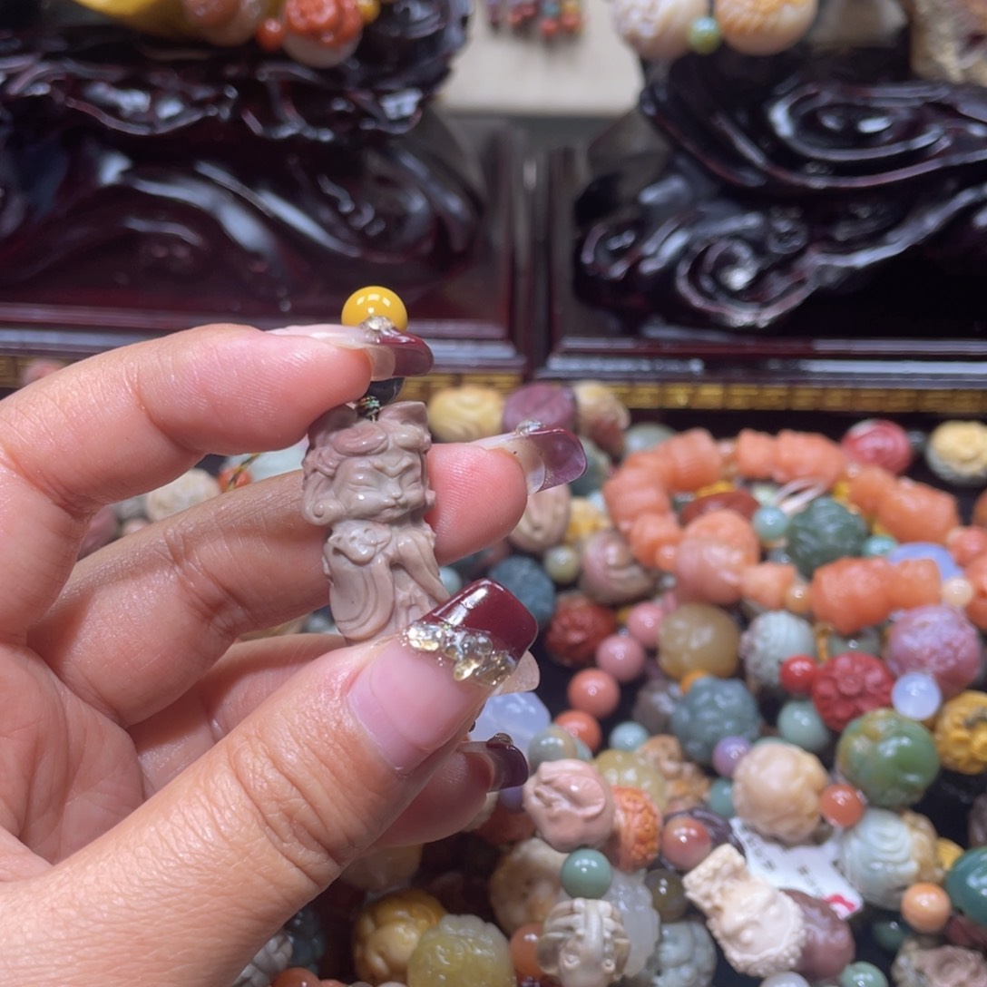 石英质玉手链未镶嵌