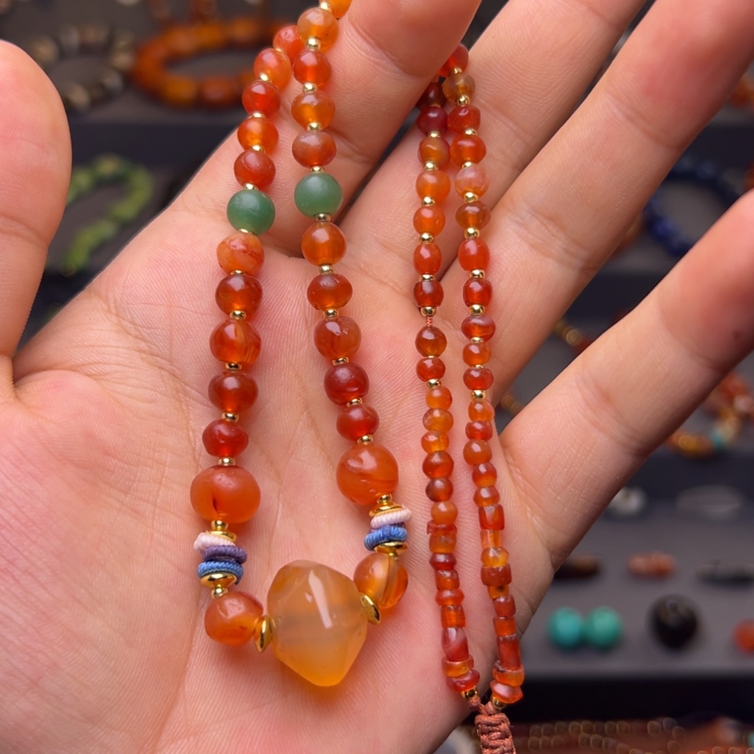 玛瑙/玉髓合金颈饰