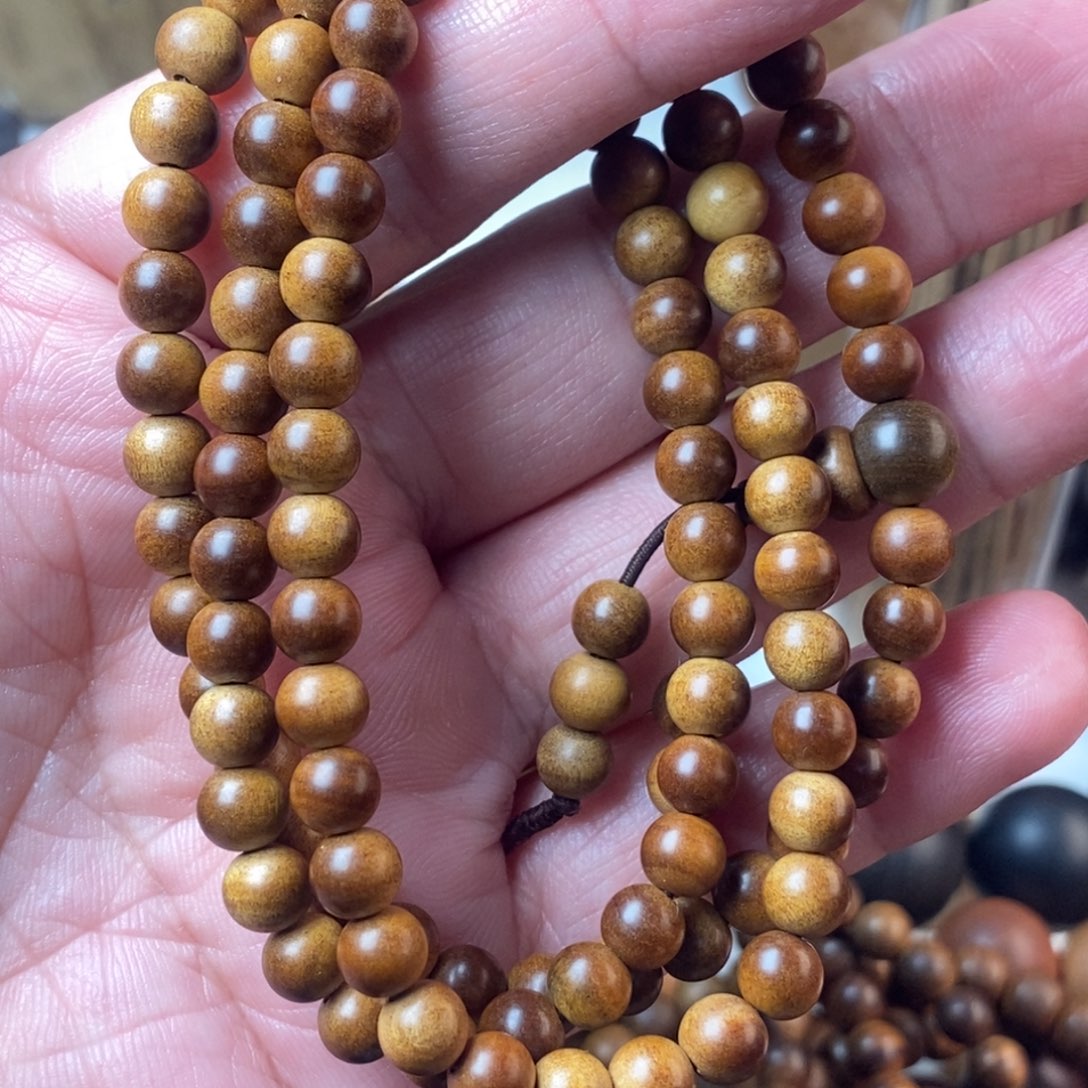 檀香木其他?****哒老山檀香6圆珠奶香