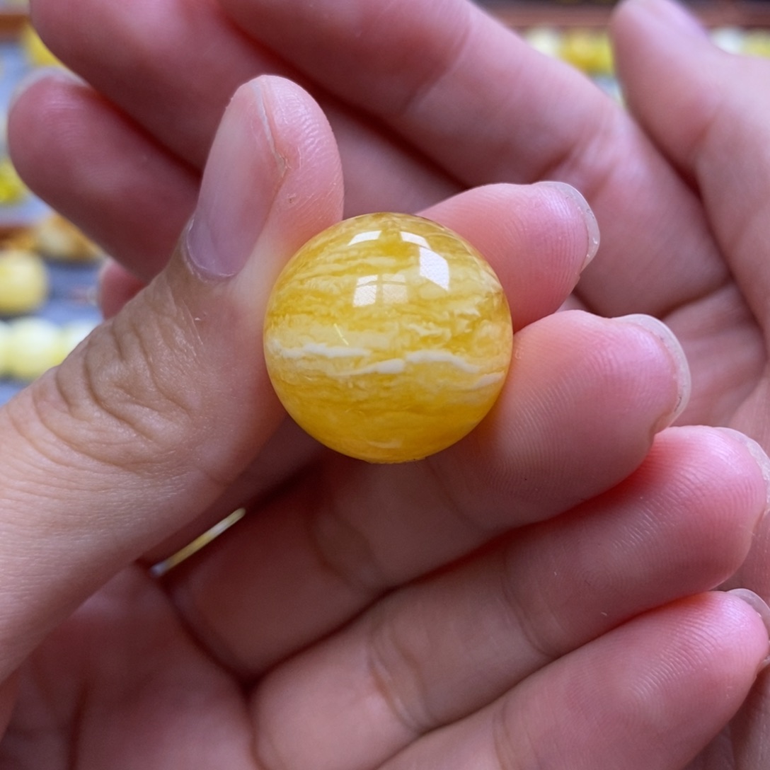 琥珀未镶嵌珠宝奇石19