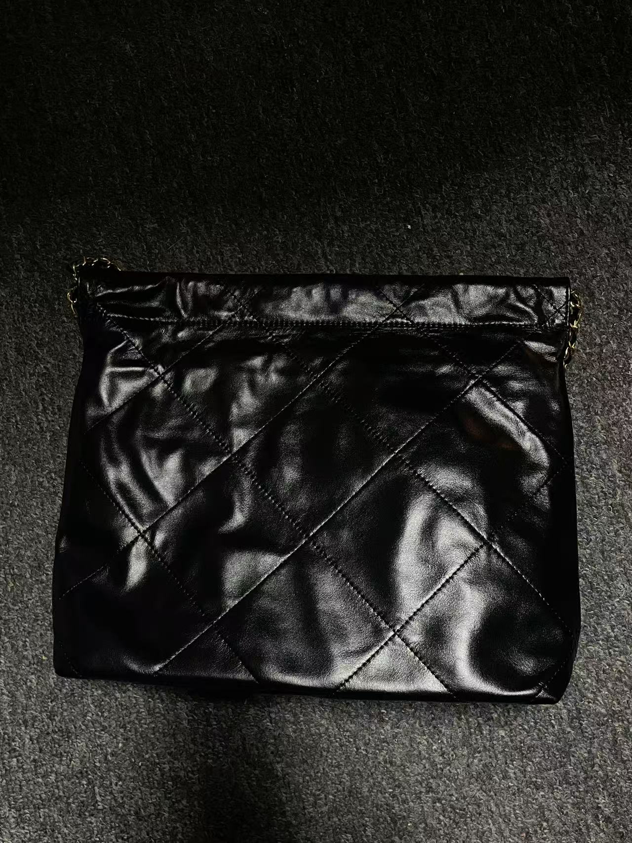 LQ-WITH-QUEEN真皮女包10228黑色-3