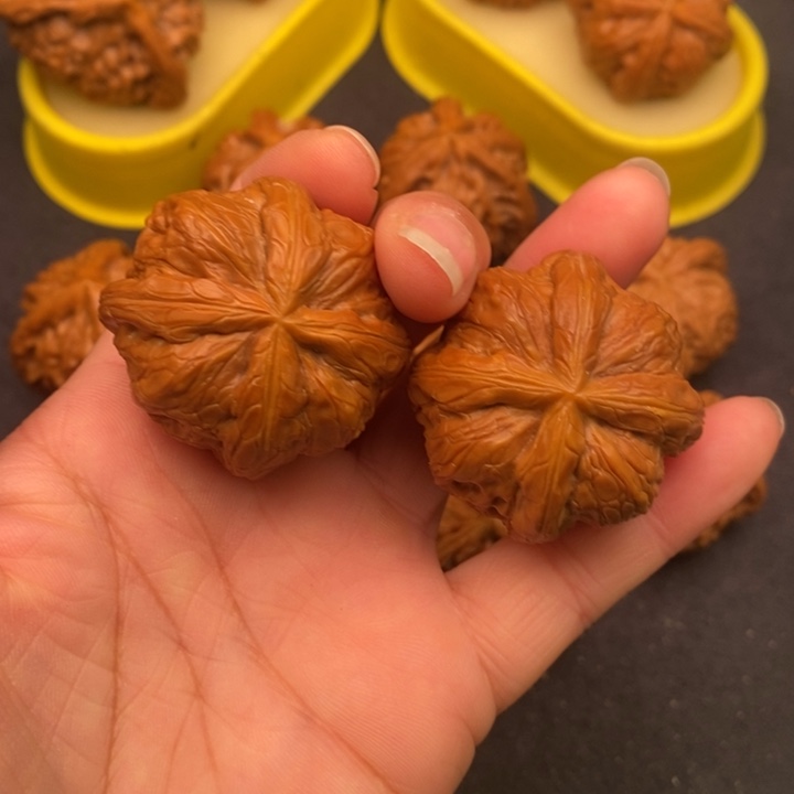 吊坠文玩核桃逍**在