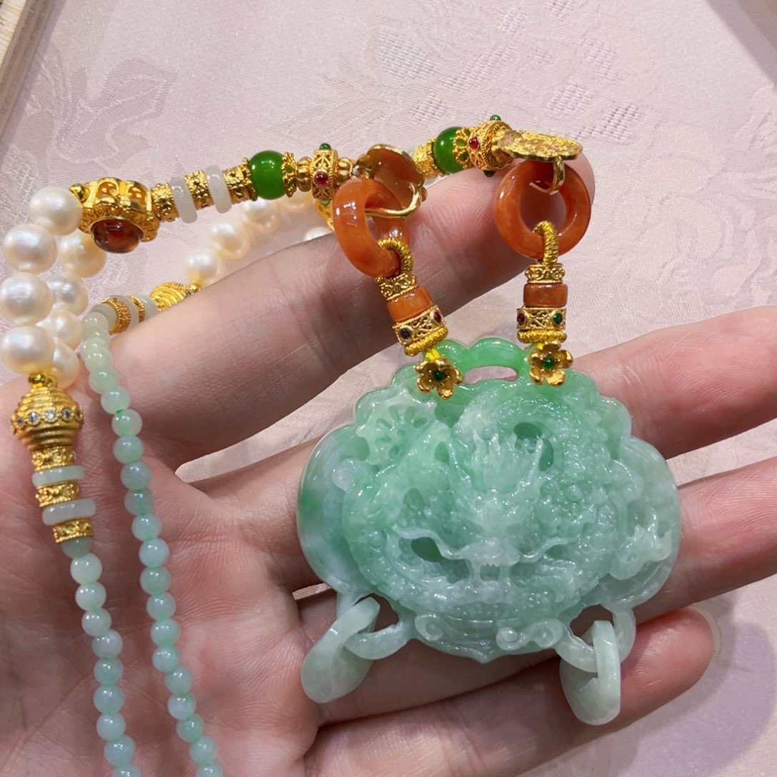 翡翠未镶嵌吊坠(赠链)代编织