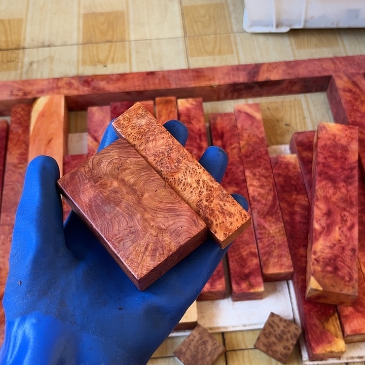 牛***坤血血柏木料木料木料木料