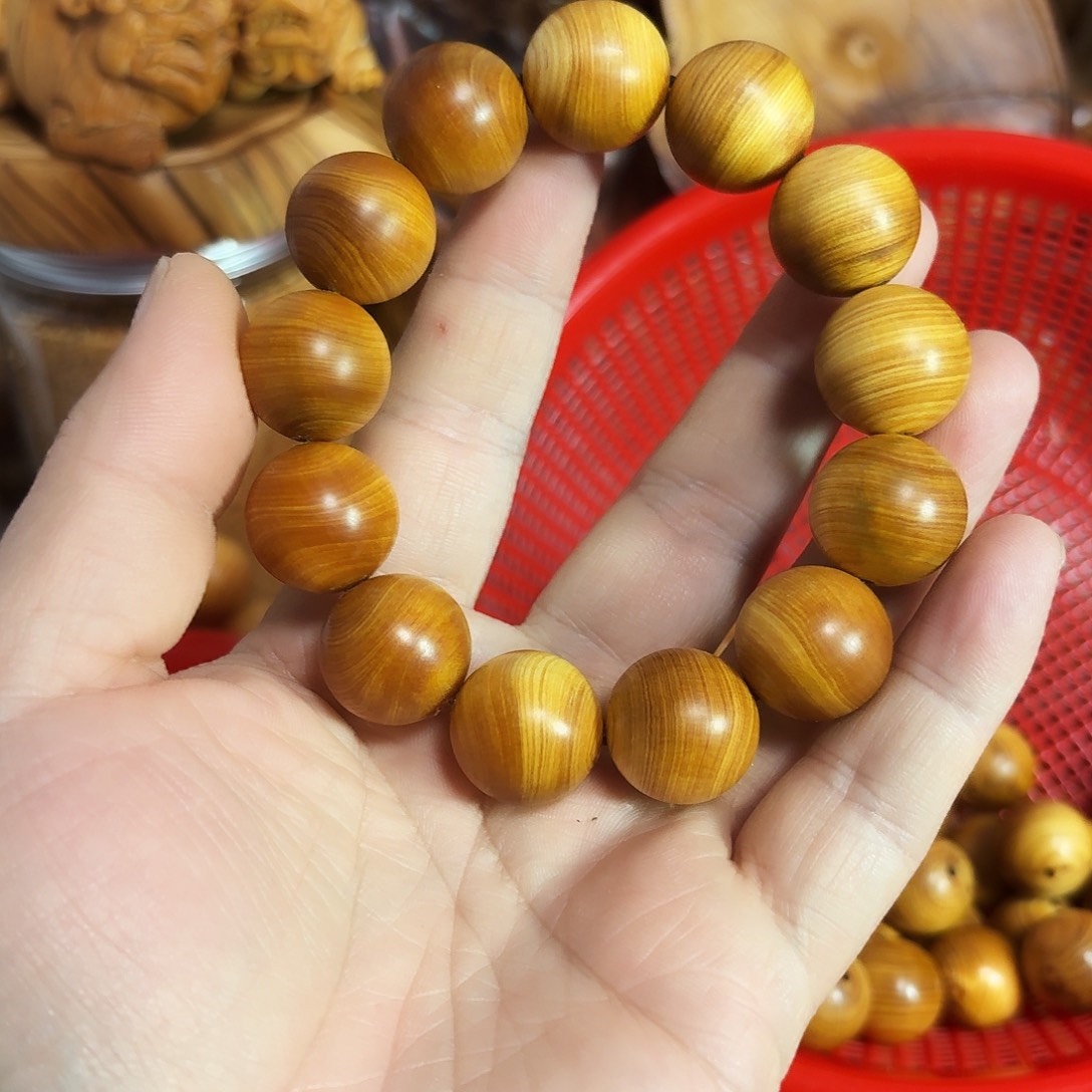 柏木（崖柏）乄****乄太行崖柏1.8天然透光沉水陈华