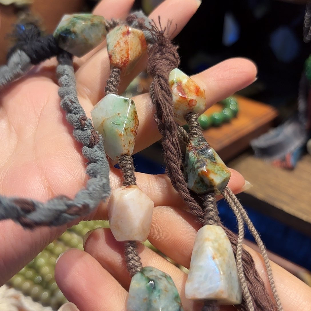 翡翠颈饰未镶嵌原创