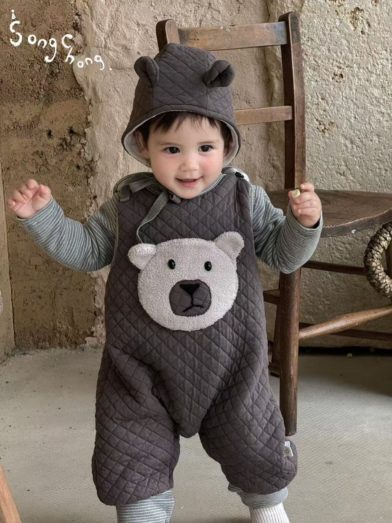 2025秋冬爆款松虫小熊加绒连体背带三件套