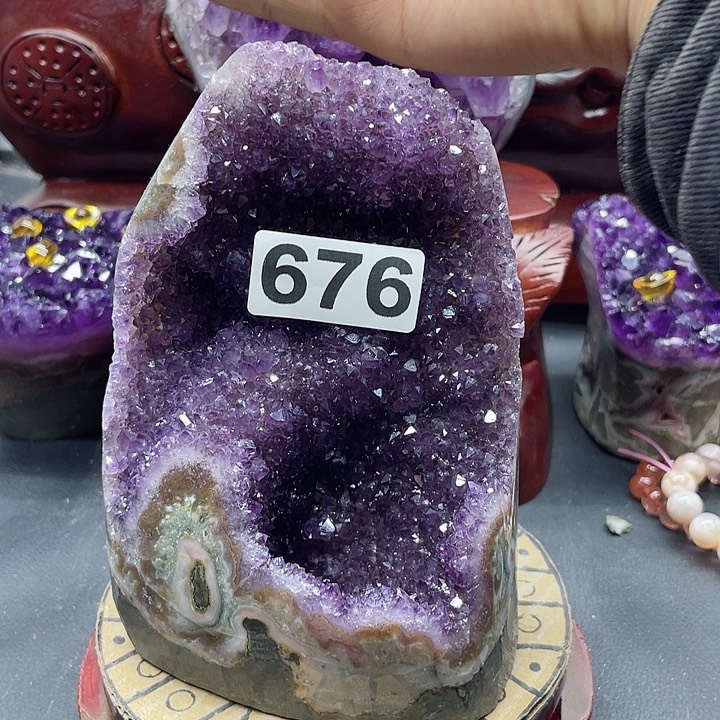 水晶大型摆件（非配饰）未镶嵌