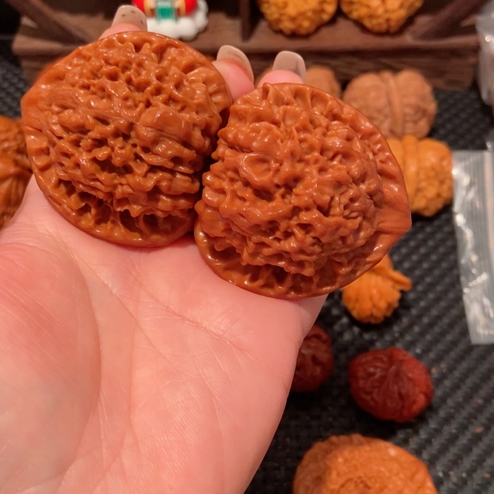 文玩核桃把件相**客50.6尺寸大官帽1229