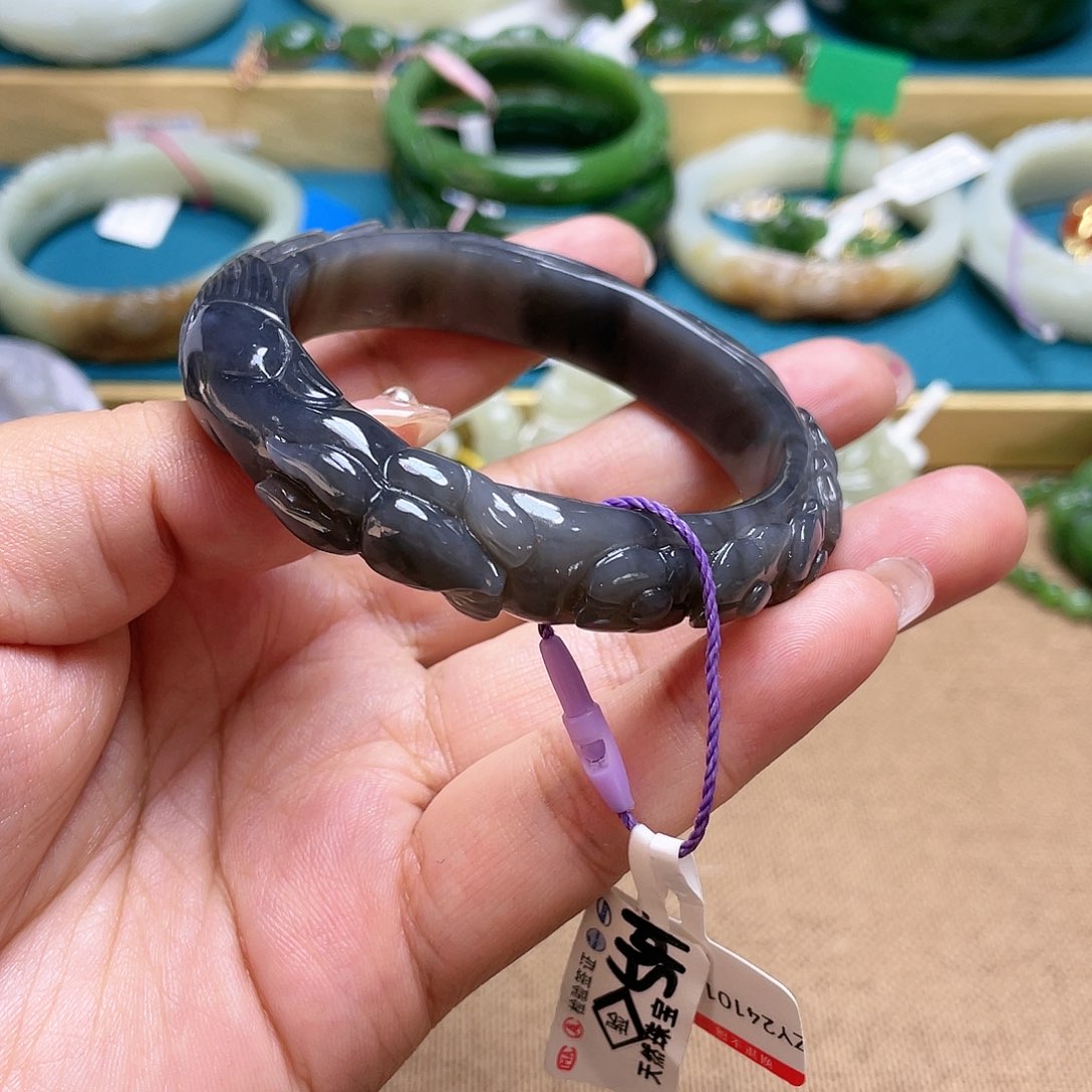 【闪购商品】和田玉手镯54圈口95未镶嵌