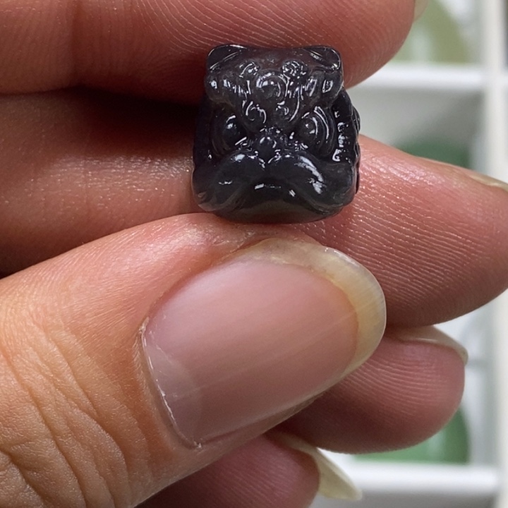 大****和田玉（糖玉）未镶嵌车挂