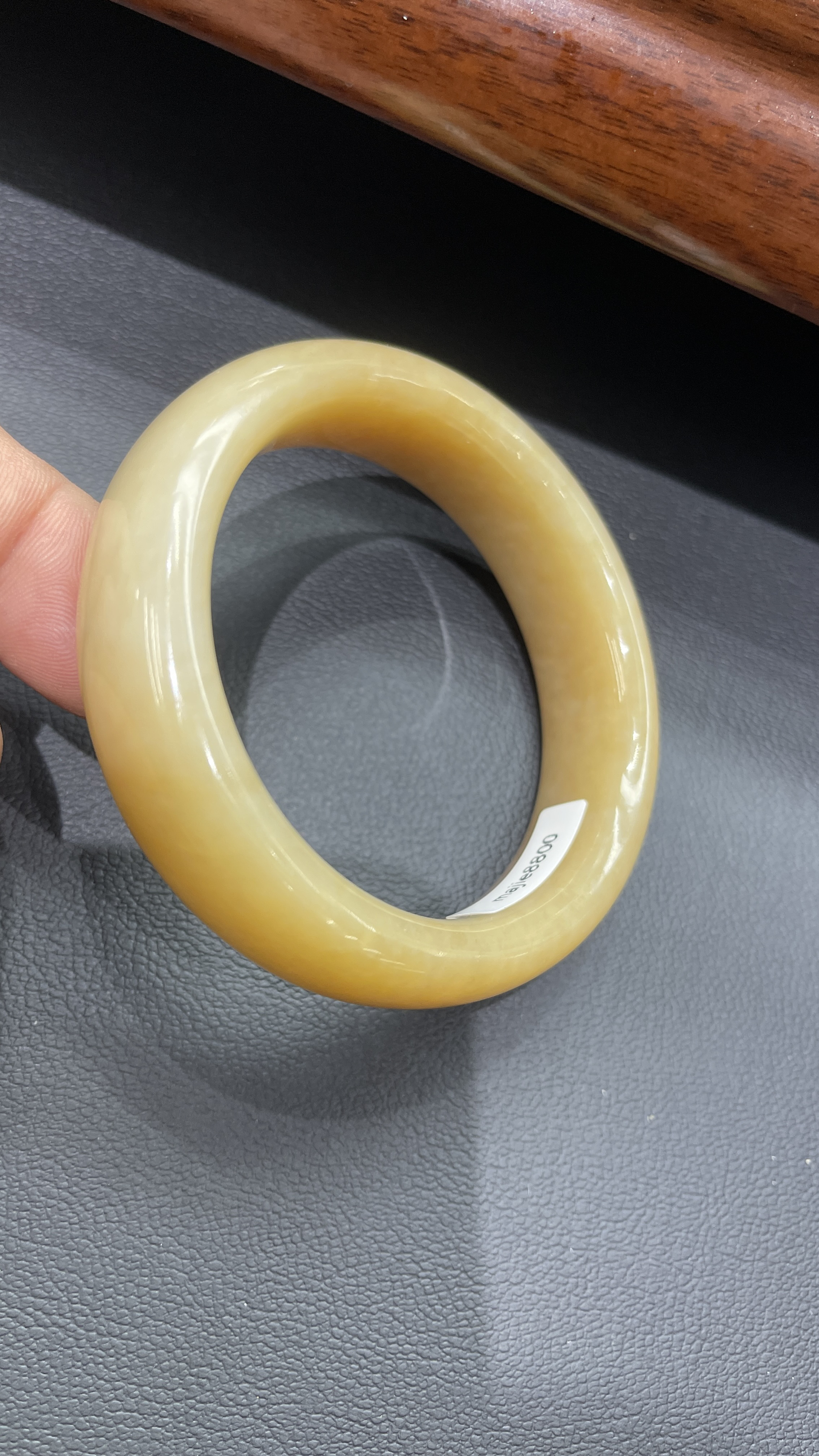 和田玉精品糖玉宽版手镯时尚经典