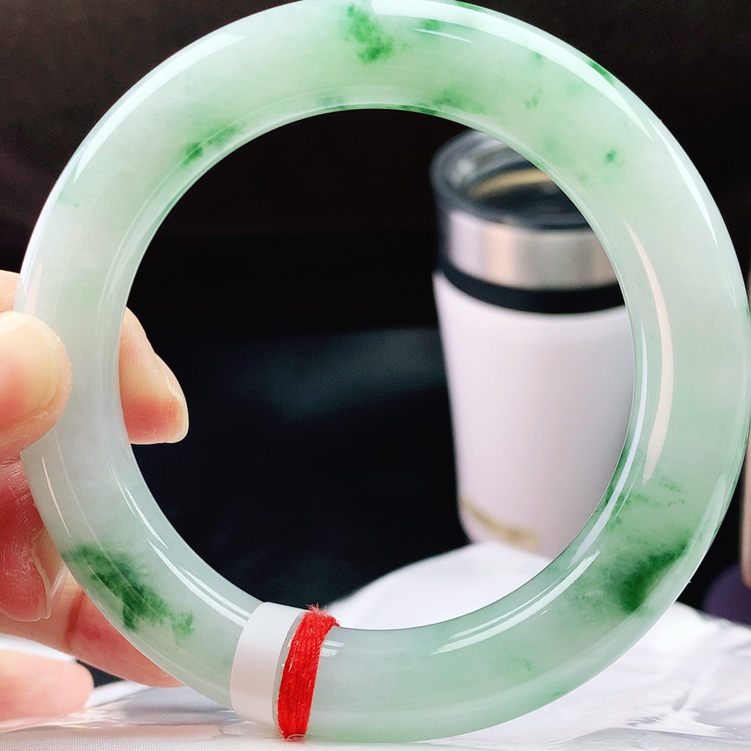 未镶嵌手镯翡翠60胖绿花