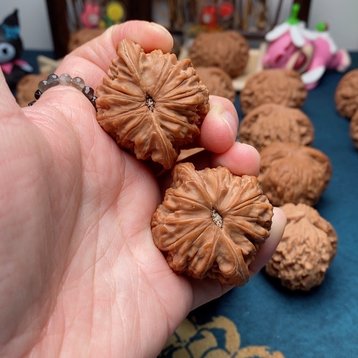 文玩核桃把件山地磨40